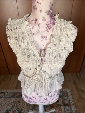 Rails Cream Smocked Floral Tie-Front top